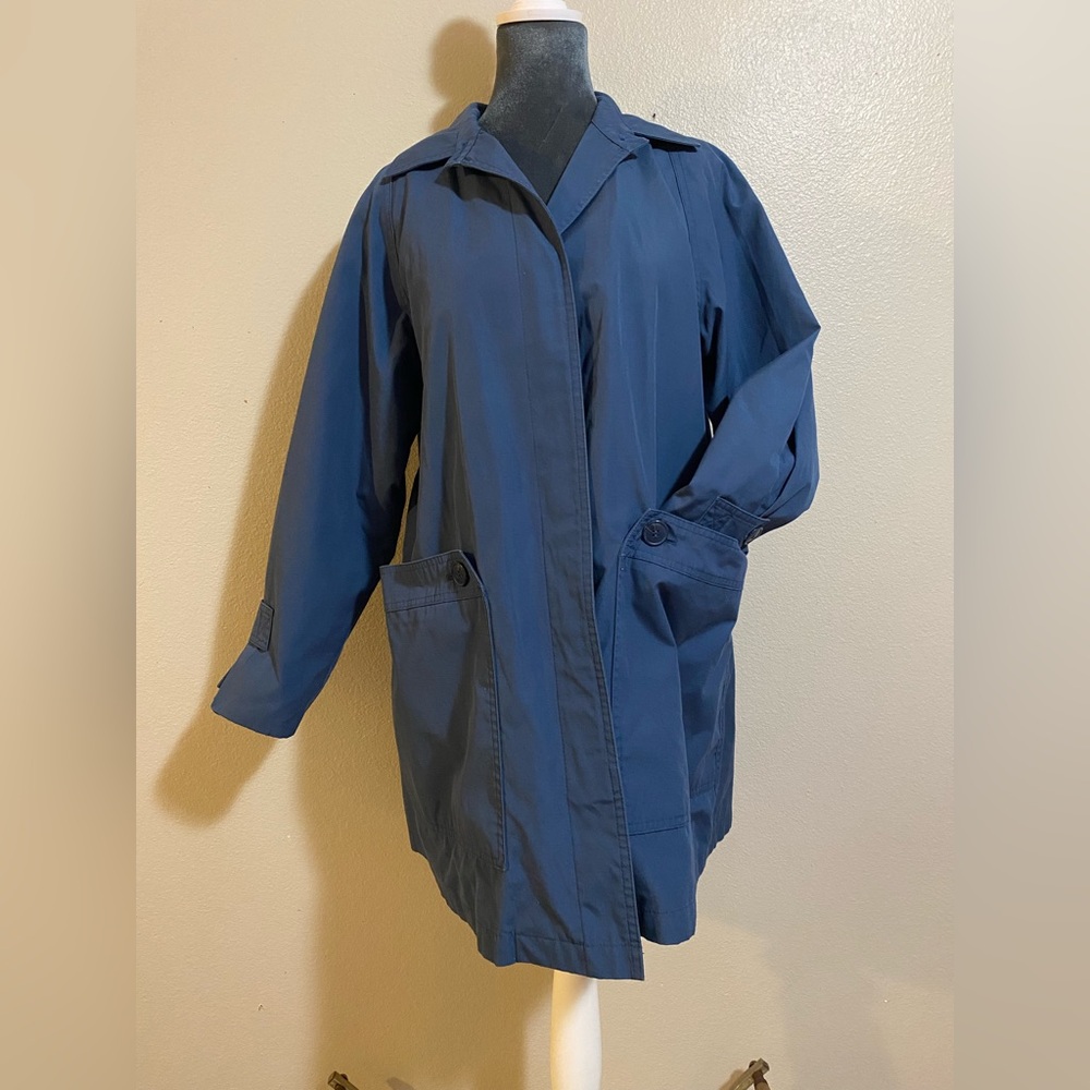 London Fog Blue Coat detachable inner liner.